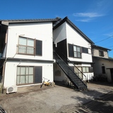 ファミリア豊町