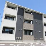 エル　アヴェニール